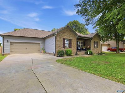 855 Haden Ln