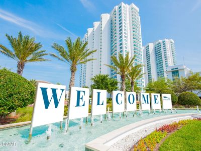 241 Riverside Dr Unit 2207