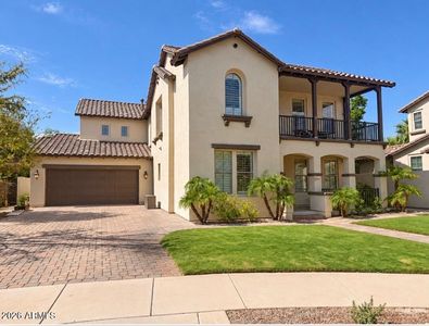 20447 W CRESCENT Drive