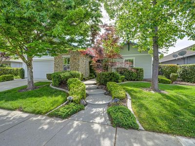 5806 San Anselmo Ln