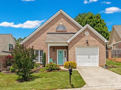 1220 McGill Pond Ln