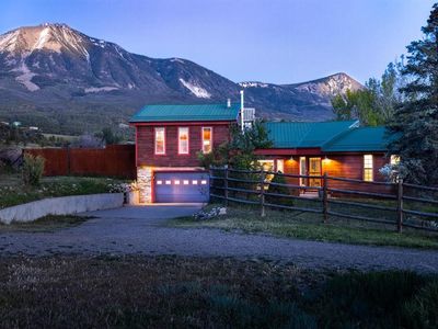 42224 Foothills Drive