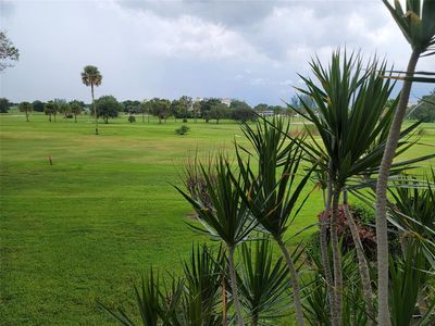 2950 N Palm Aire Dr #205