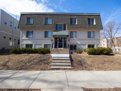 3236 Garfield Ave UNIT 102