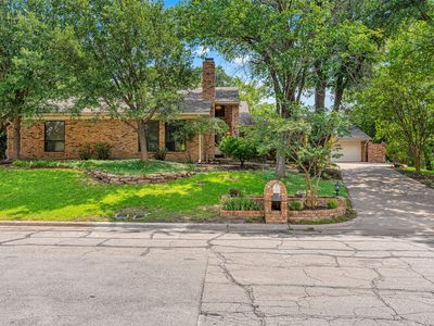 3516 Lake Heights Dr