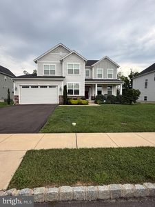 112 Derby Ln