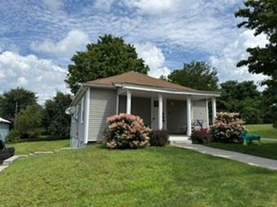 26 Central St
