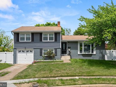Property at 410 Taft Pl, Edgewater Park, NJ