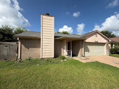 1808 Pinewood Park Dr