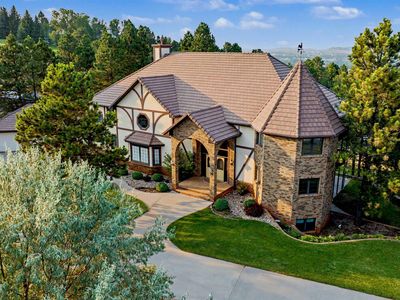 5325 Carriage Hills Pl