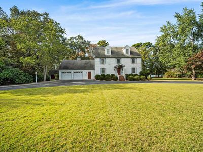 216 Riverside Dr
