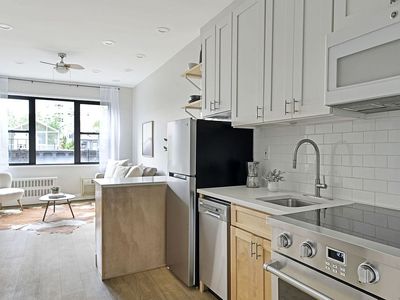 444 E 87th St APT 5D