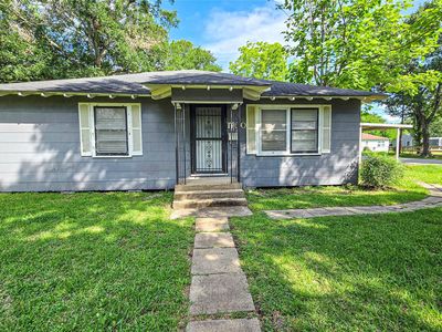 1700 Marilyn St