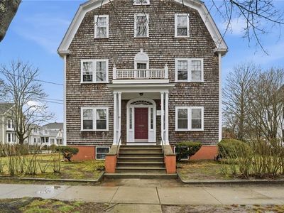 82 High St #1S