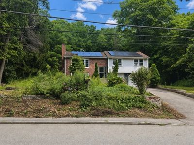 246 Pleasant St