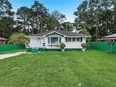 Property at 1101 Lloyd Dr, Forest Park, GA