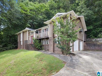 8825 Valley Hill Dr