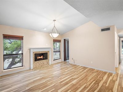 1818 Augusta Dr APT 4