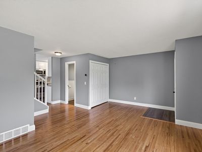 16124 Foliage Ave W