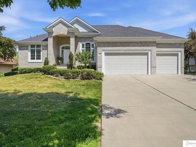 9014 Whispering Wind Rd