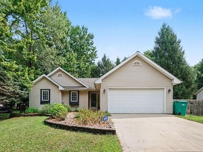 8165 Black Forest Dr
