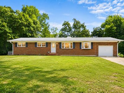 2909 Belmont Cir