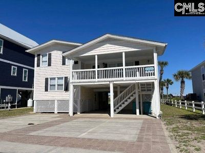 872 S Waccamaw Dr