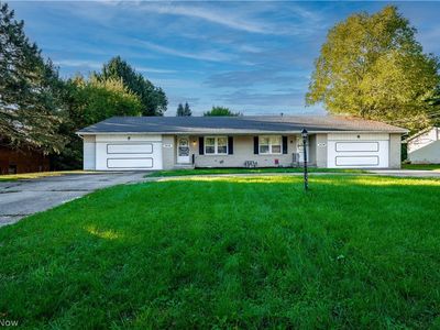 3575 Perry Dr NW