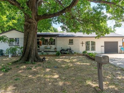 7609 Cheryl Ln