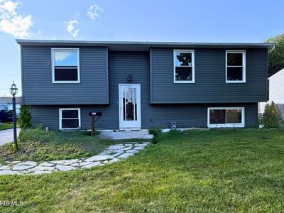 Property at 5949 Vistamar Rd, Toledo, OH