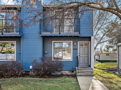 1850 E Old Saybrook Ln