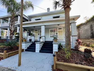 1343 N PEARL Street