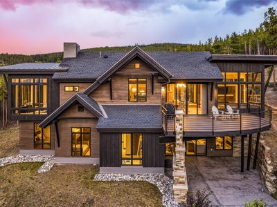 726 Discovery Hill Drive