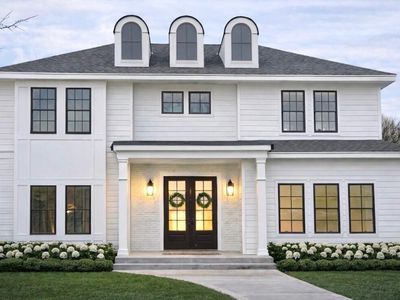 4840 North Larkin STREET