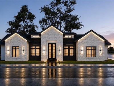 1521 S Valdivia Dr