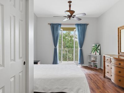 1209 Main Street #301