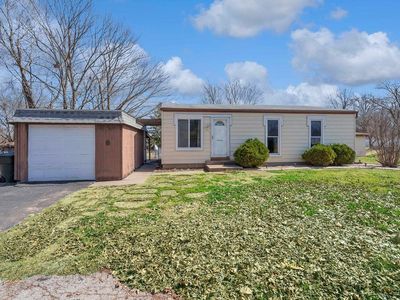 15 Plum Tree Dr