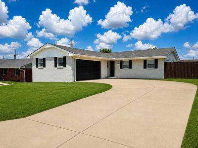 4639 NW Santa Fe Ave