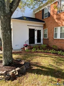7 Fairhaven Ln