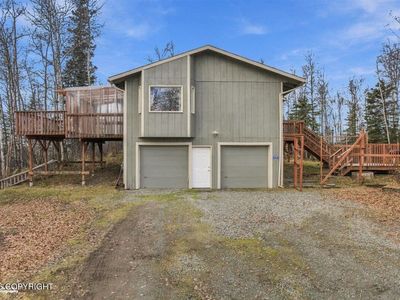 880 N Tammy Ln