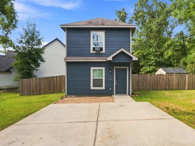 15081 Travis Ln