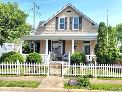 283 W Walnut St