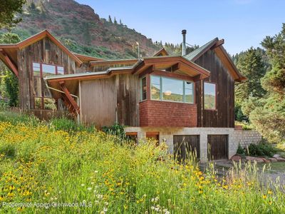 515 Crystal Cir