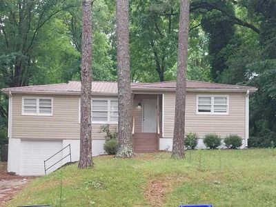 305 Lawson Rd