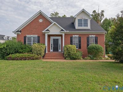 810 Hillcrest Farms Dr