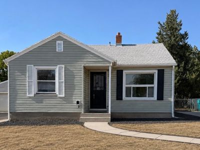 Property at 275 N Lakeview Dr, Clearfield, UT