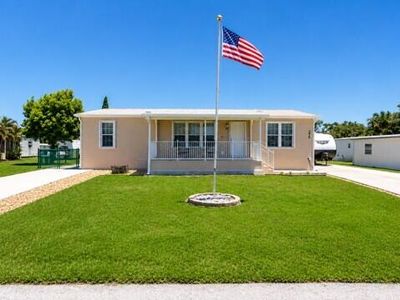 7079 SE Bluebird Circle