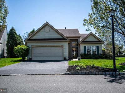 135 S Founders Ct