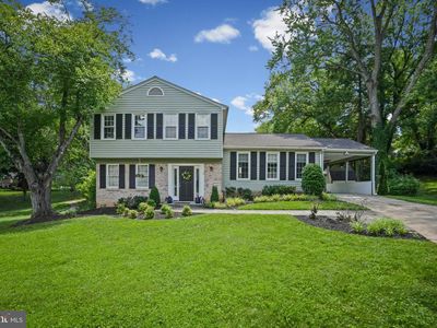 10734 Mid Summer Ln