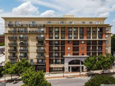 250 W Broad St APT 819